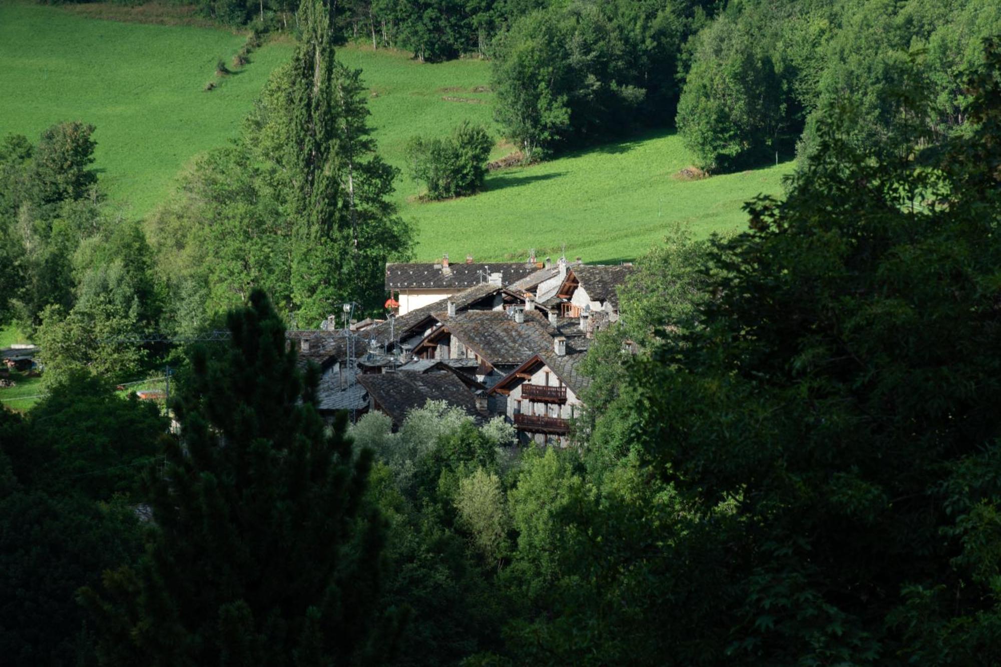 Case Gran Paradiso Rhemes Saint Georges Rhemes-Saint-Georges Exterior foto